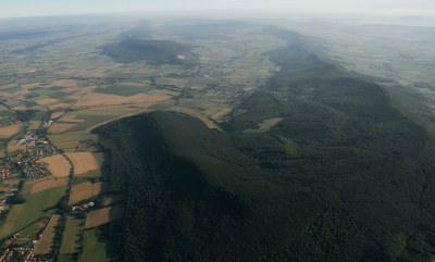 Der Ith-Nordkopf als Wellenspender bei Südost